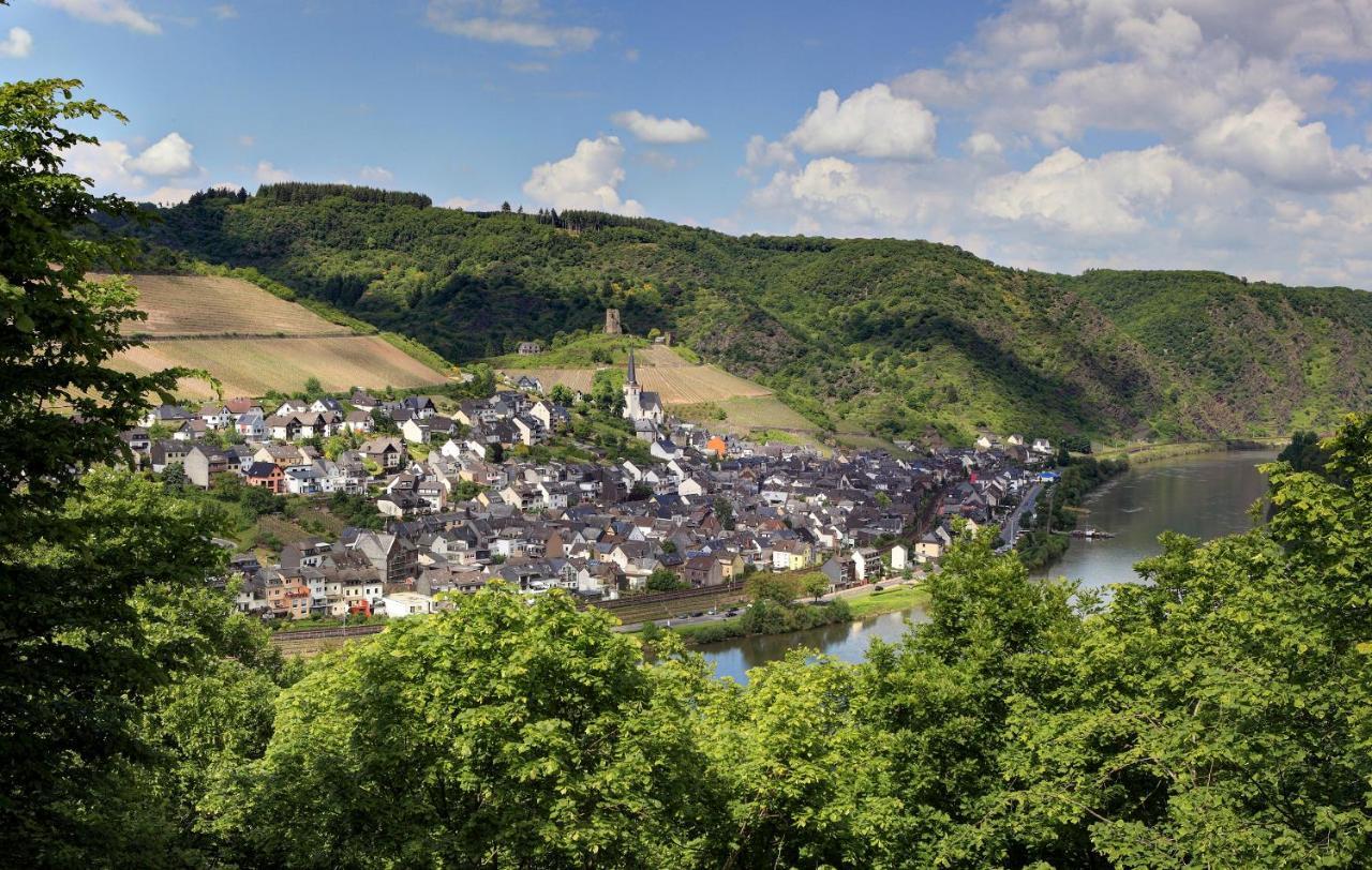 Ferienwohnung Am Fluss Klotten Extérieur photo
